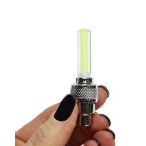 icoversport LED Bicycle Wheel Lights -4pcs - Picture 3 of 5